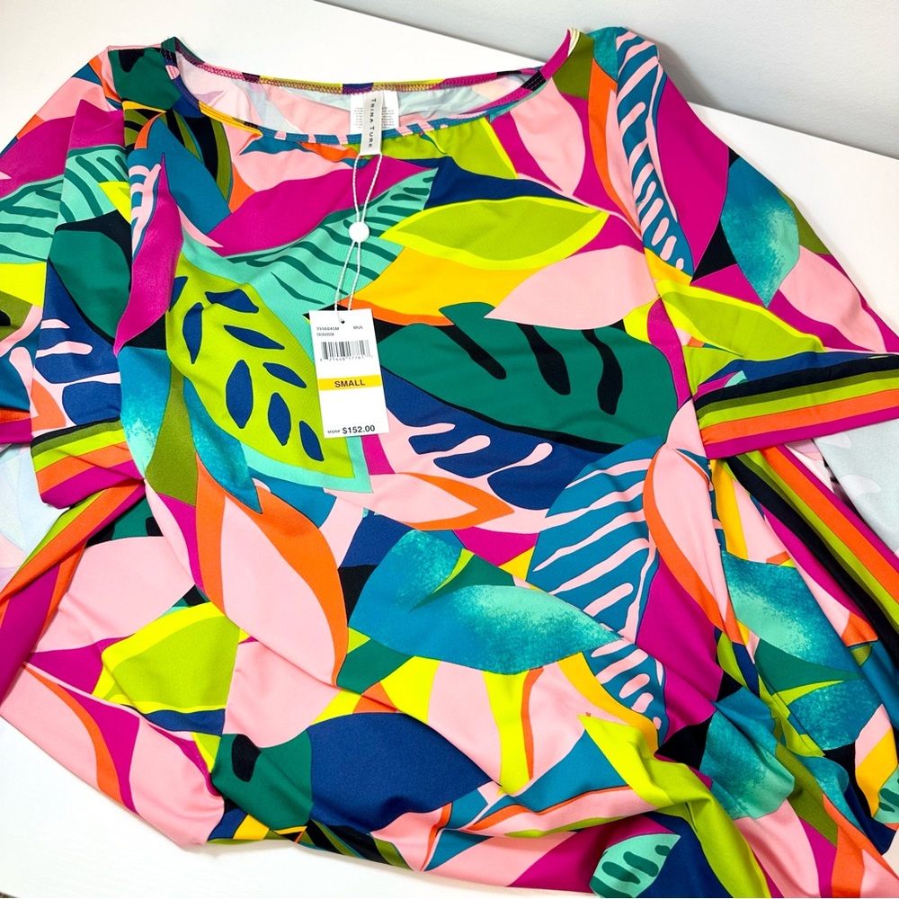 Trina Turk Rain Forest Swim Cover-Up Tunic in Green
Multi, Small - Picture 9 of 13